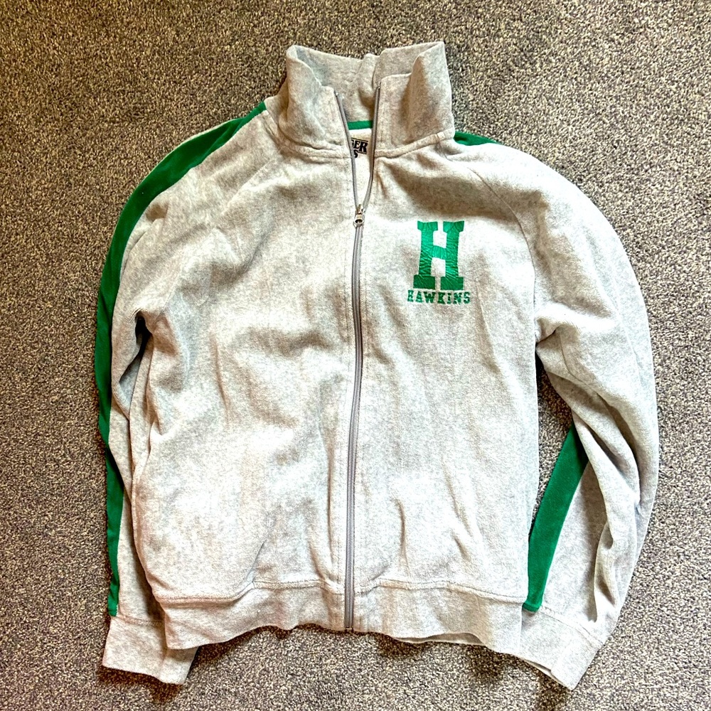 Stranger things varsity zip up size large